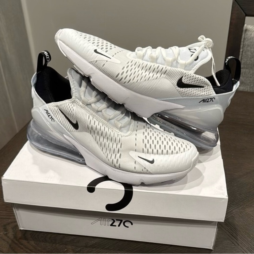 Nike Air Max 270